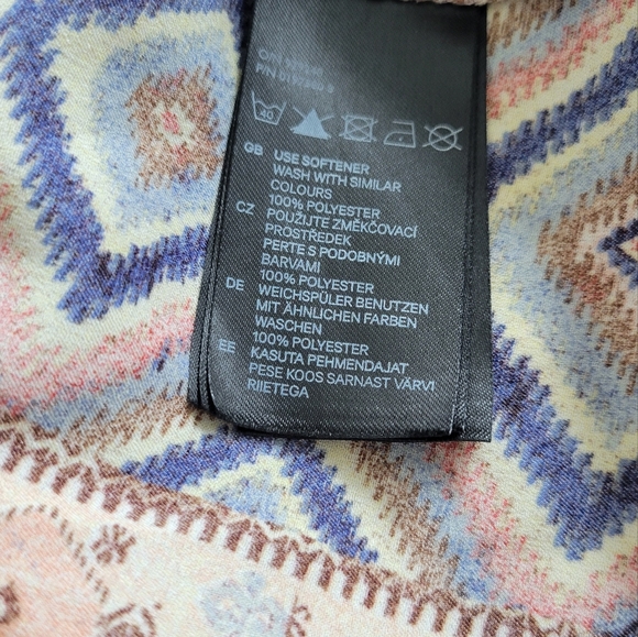 Two Mini Skirts Size M - Picture 8 of 8